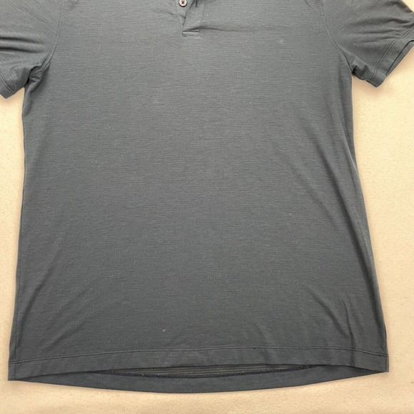 Lululemon Mens Activewear Polo Shirt Navy Blue Medium Short Sleeve Workout Golf - Picture 4 of 10